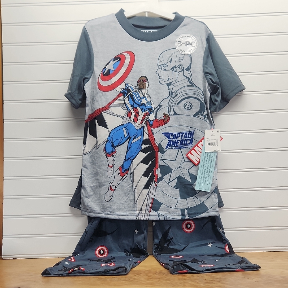 Marvel Captain America 3 Piece Pajama Set in Gray and Blue Size S(6/7) NWT